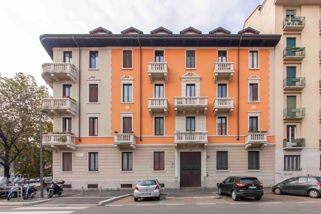 La Tana Del Bianconiglio - Rabbit Hole Appartement Milaan Buitenkant foto